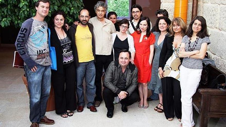 Los participantes en el II Encuentro de Escritores, ayer en Vigo.