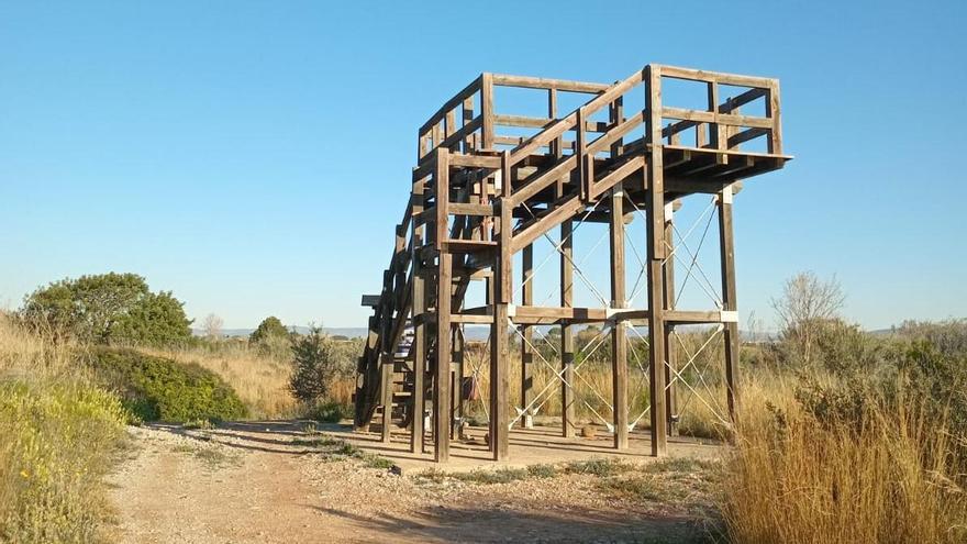 El Consorci Riu Millars ha adjudicat la reparació de la torre mirador de les llacunes per 8.591 euros.
