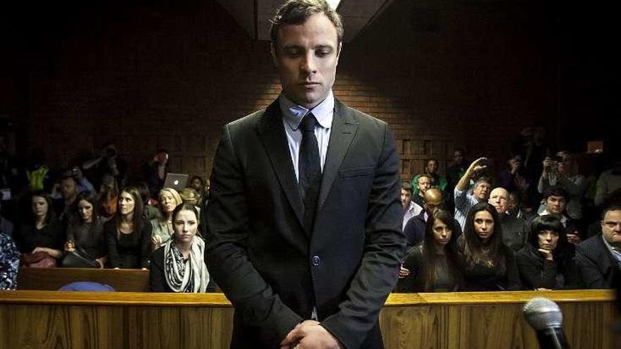 Pistorius, ayer mientras escucha el veredicto. // Str