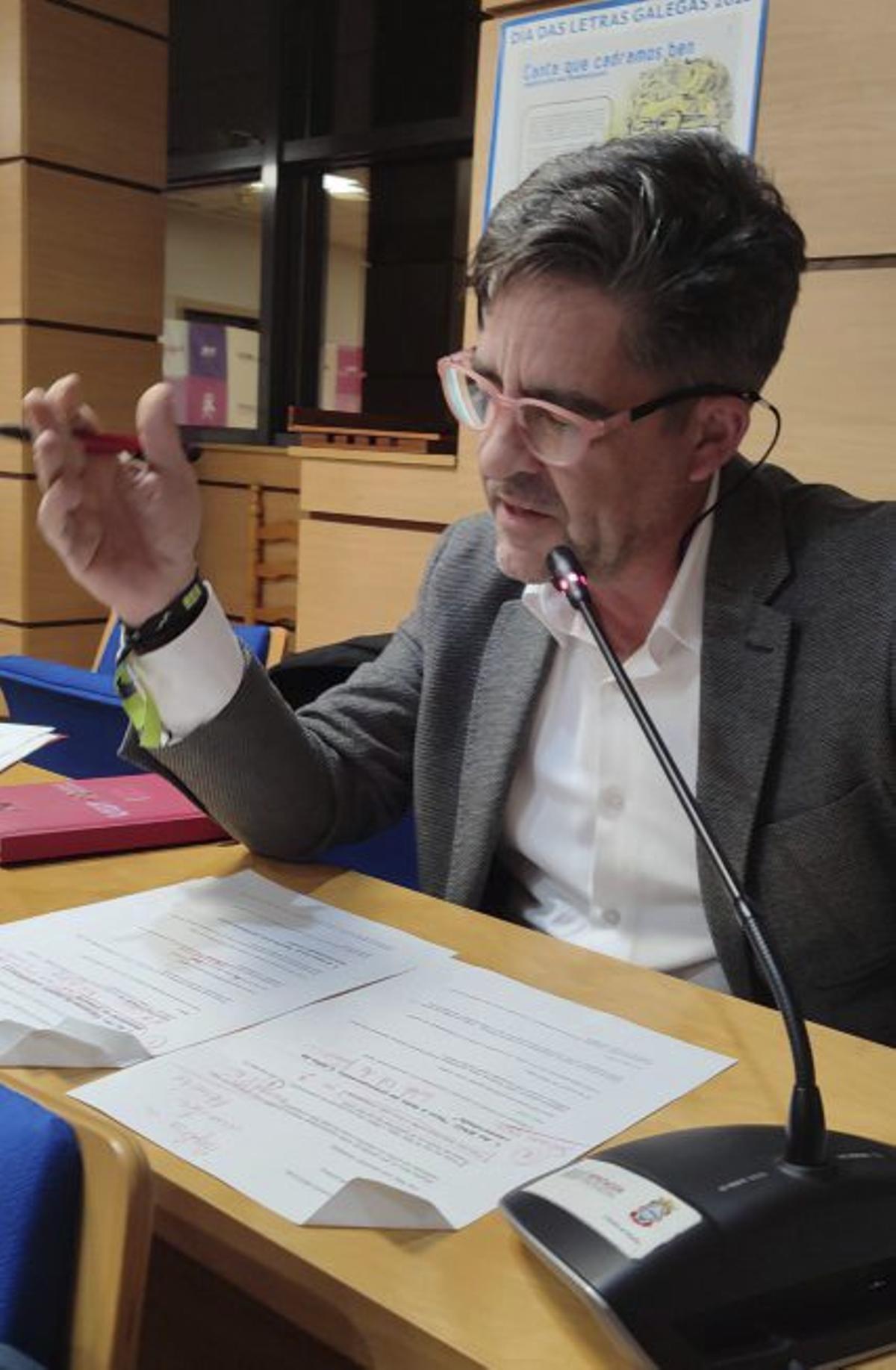 Mario Rodríguez en un pleno. | SANTOS ÁLVAREZ