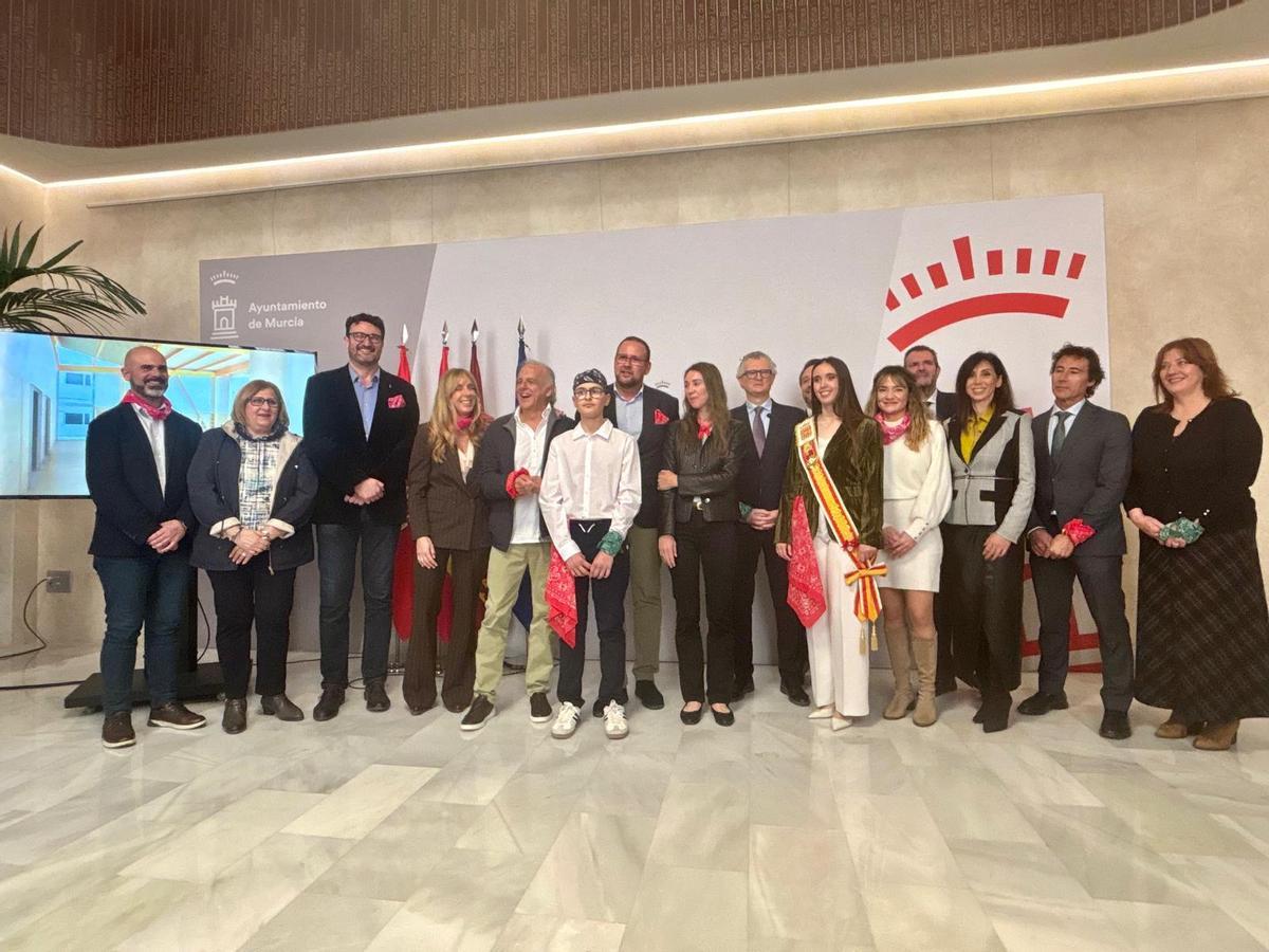 Presentación de la iniciativa solidaria impulsada por el Ayuntamiento de Murcia y la Fundación Aladina.