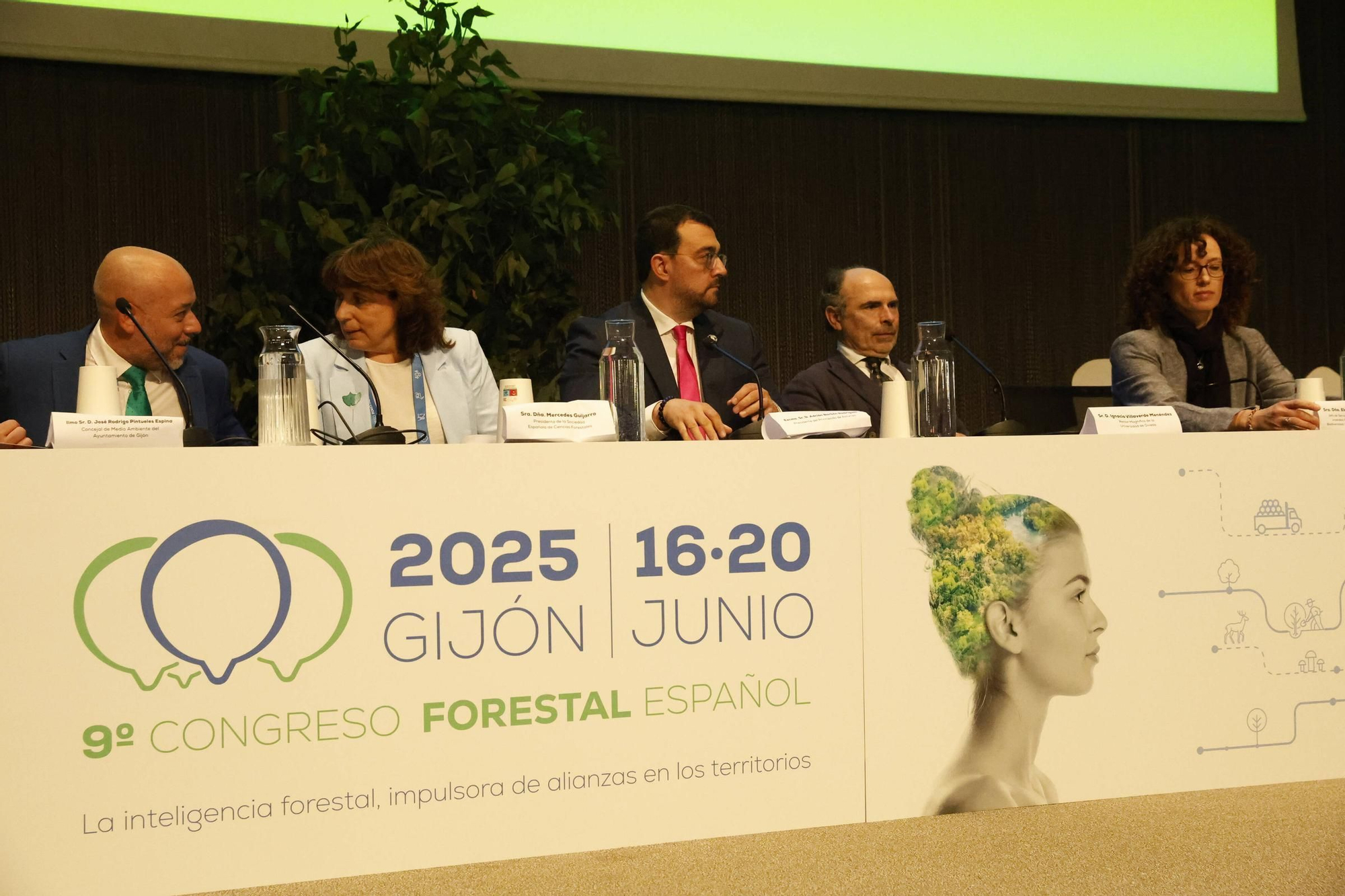 Así fue el inicio del Congreso Nacional Forestal celebrado en Gijón (en imágenes)