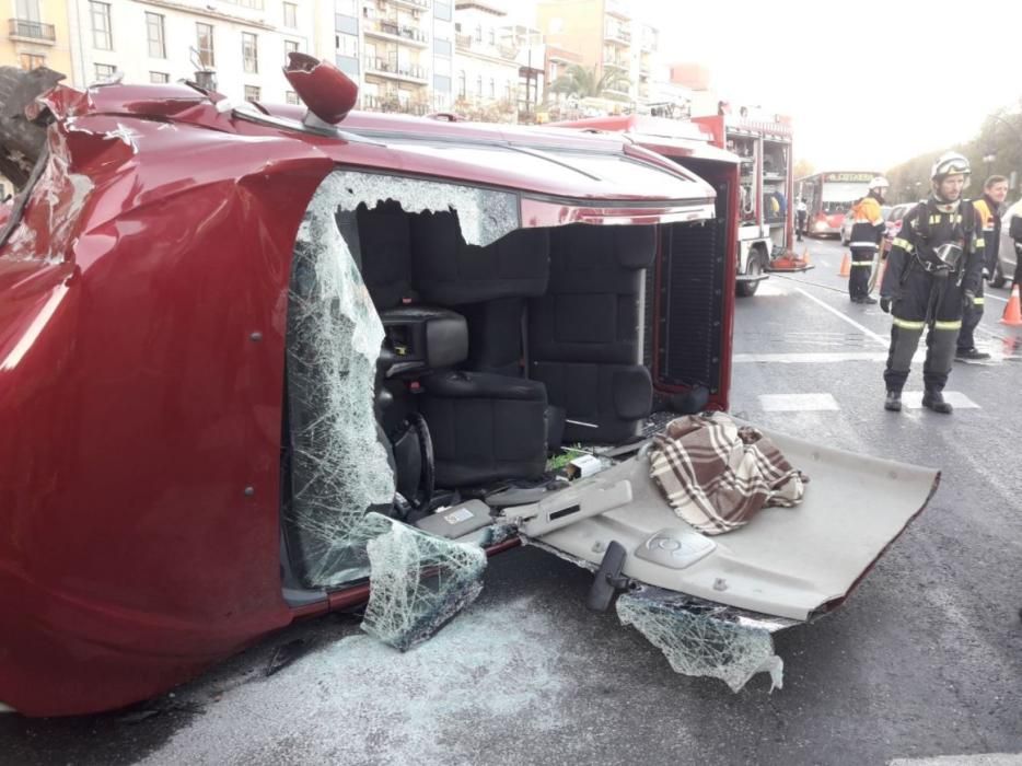 Accidente de tráfico en la calle Blanquerias