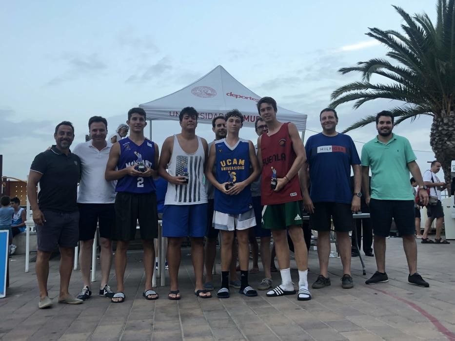 Entrega de premios del campeonato 3x3 La Ribera