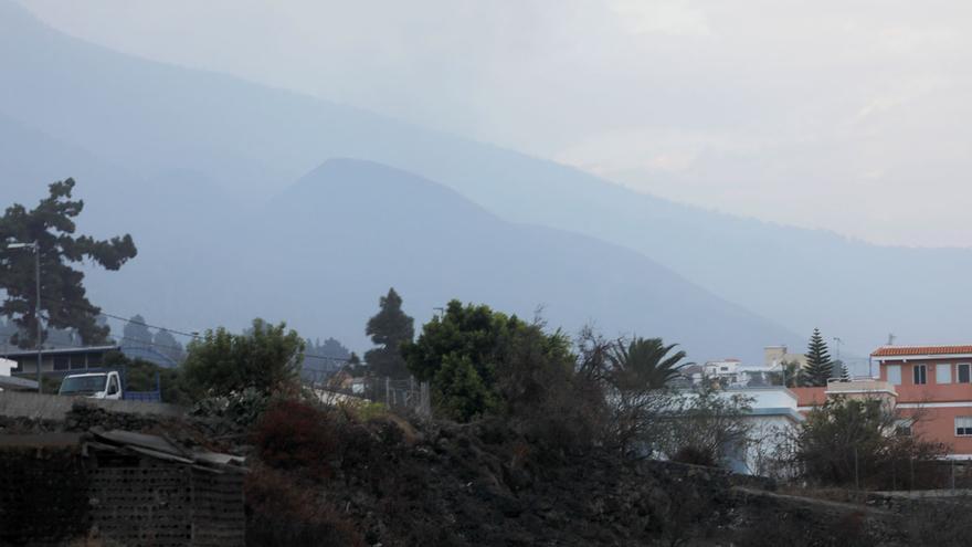 La actividad del volcán se detiene y desaparece la columna de humo