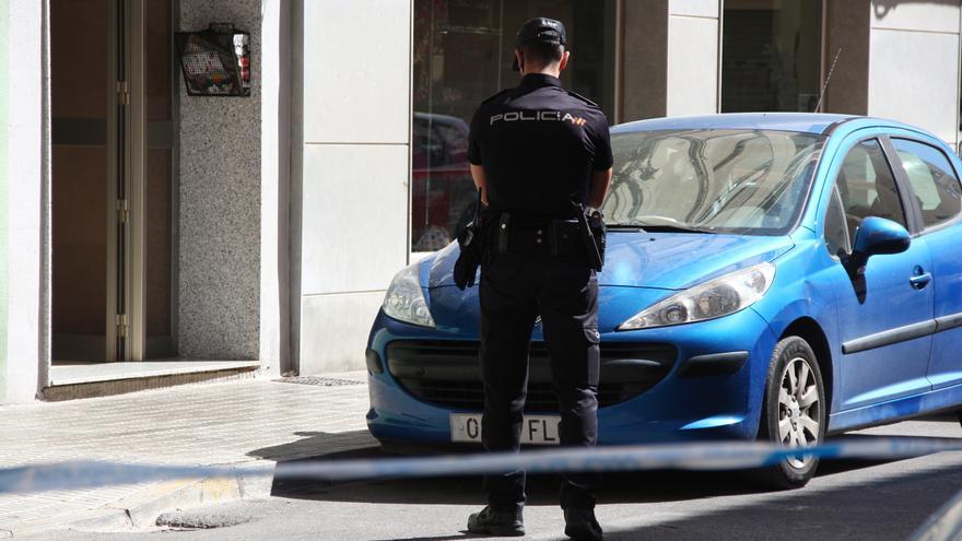 Hallado muerto en su casa de Castelló tras cuatro días sin dar respuesta