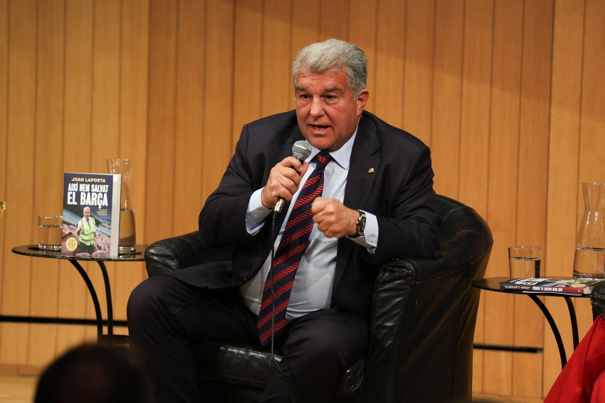 Joan Laporta en el Ateneu Barcelonès durante la presentación de su libro 'Així hem salvat el Barça'