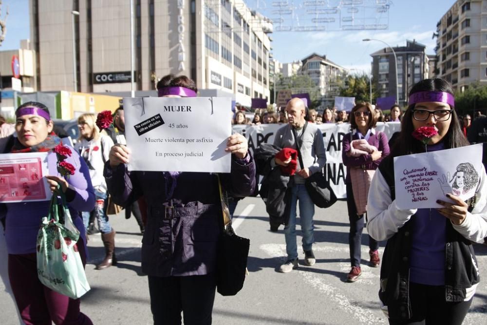 Manifestación en Murcia por el día contra la violencia de género