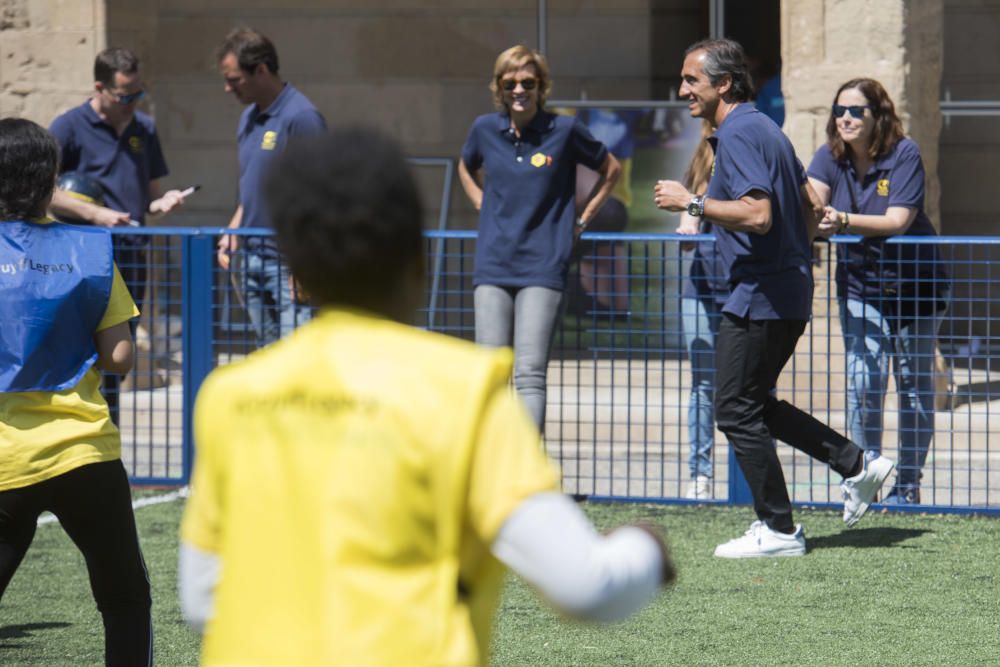 Diferents moments de la inauguració del Cruyff Cou