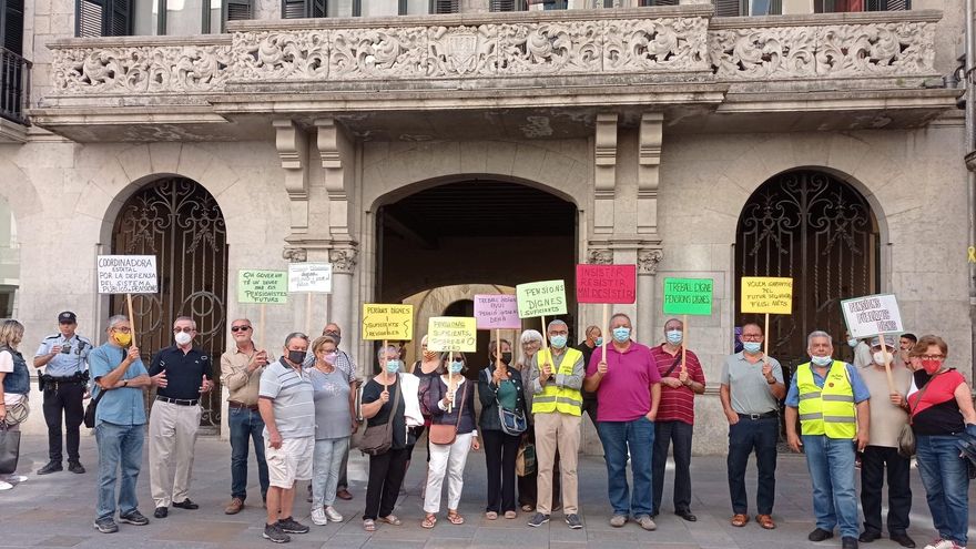 El Col·lectiu dels Pensionistes de Girona, tornen a la plaça de la Independència