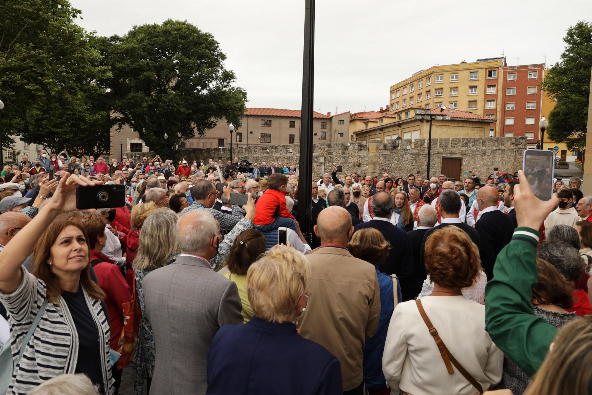 En imágenes: bendición de aguas por San Pedro en Gijón