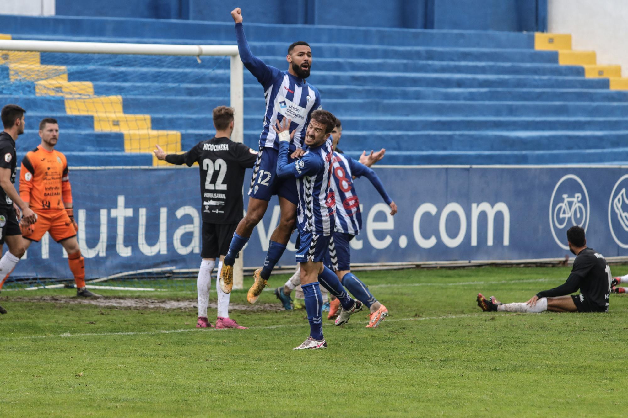 Alcoyano - Peña Deportiva: Las imágenes del partido