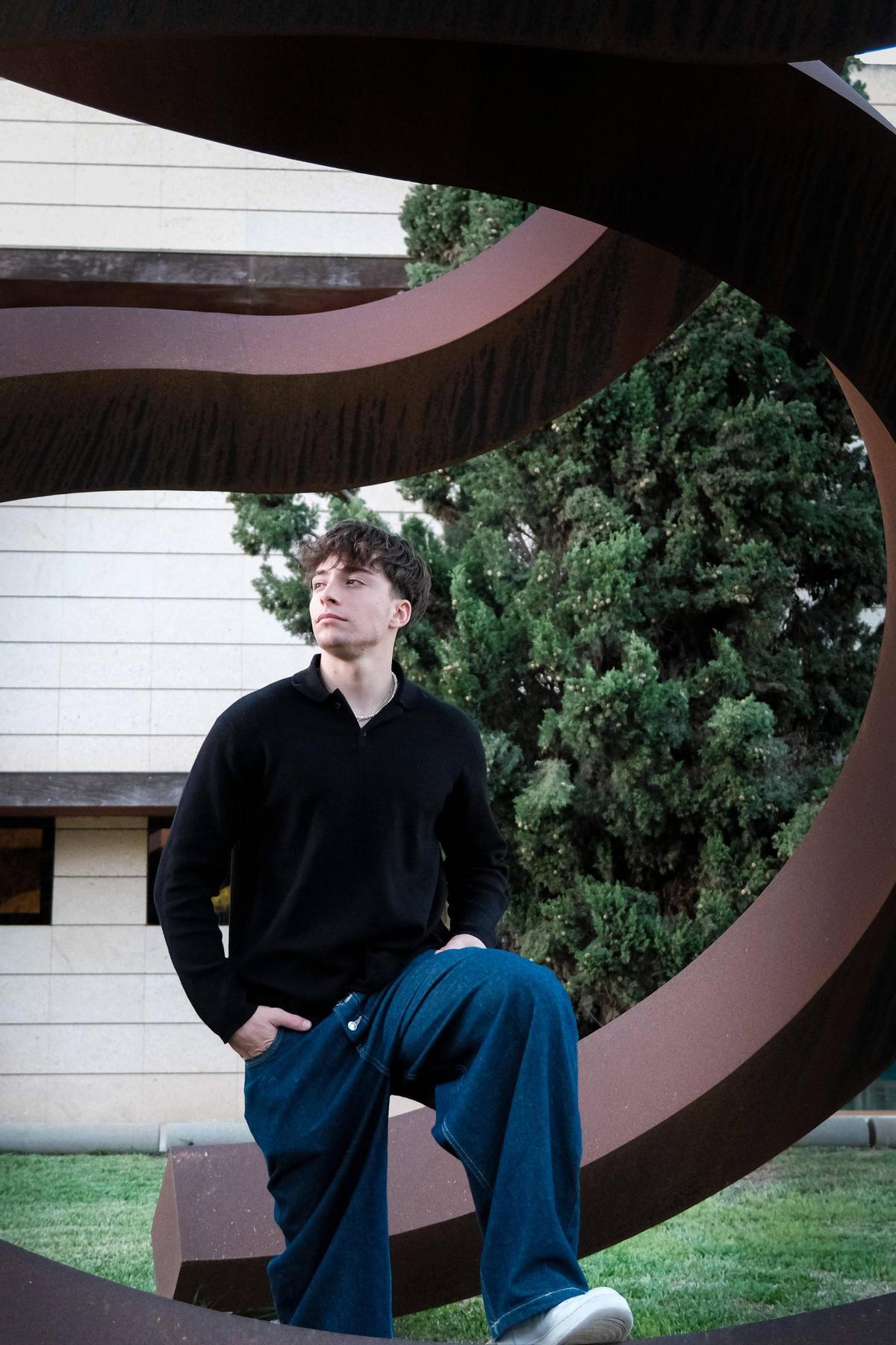 Izan Llunas, de ibiza al benidorm fest: "Quiero llevar la bandera de Eivissa a todos lados"