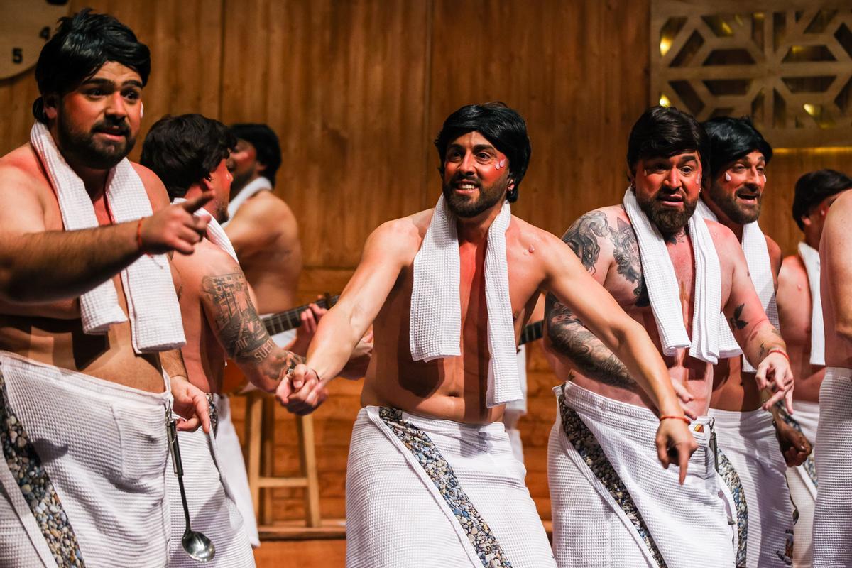 La murga de Roquetas 'Los ahumaos', en la segunda preliminar del COAC 2026 del Carnaval