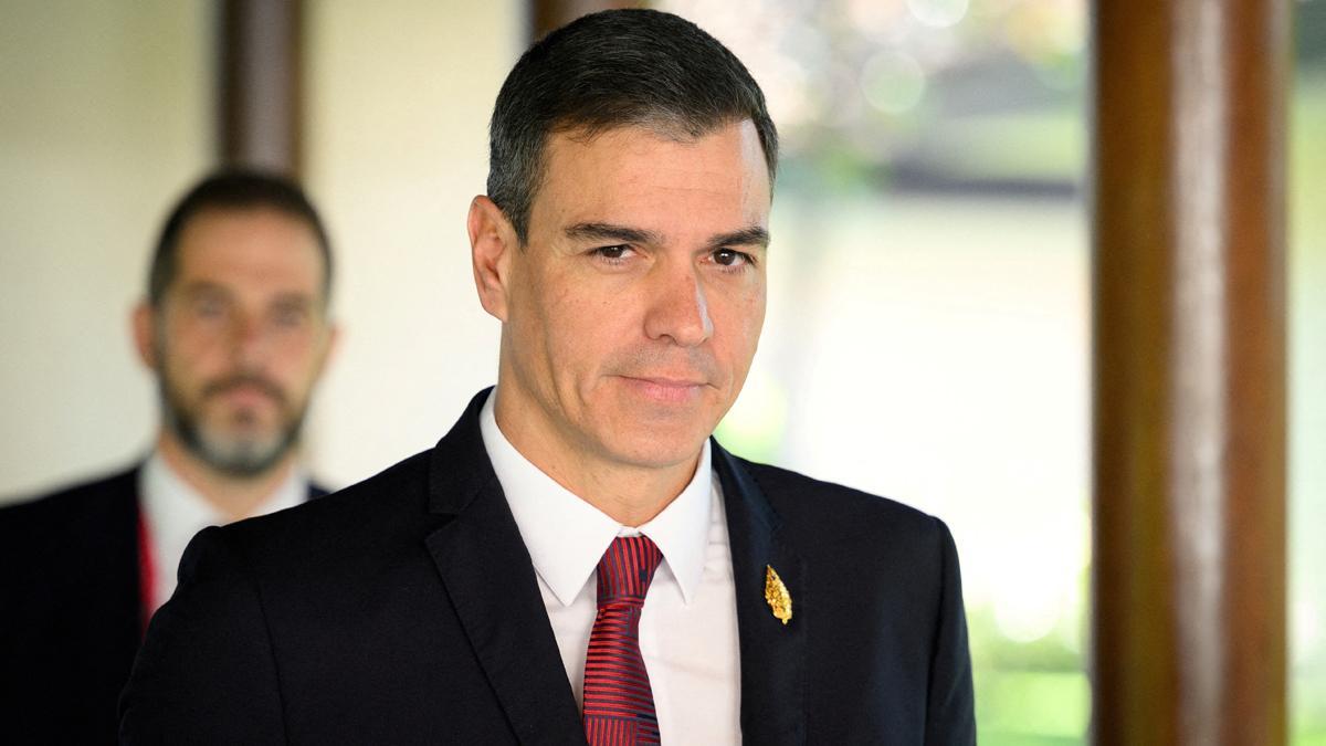 Sánchez, tenallat davant la crisi perquè no pot trencar amb Unides Podem Sánchez, tenallat davant la crisi perquè no pot trencar amb Unides Podem