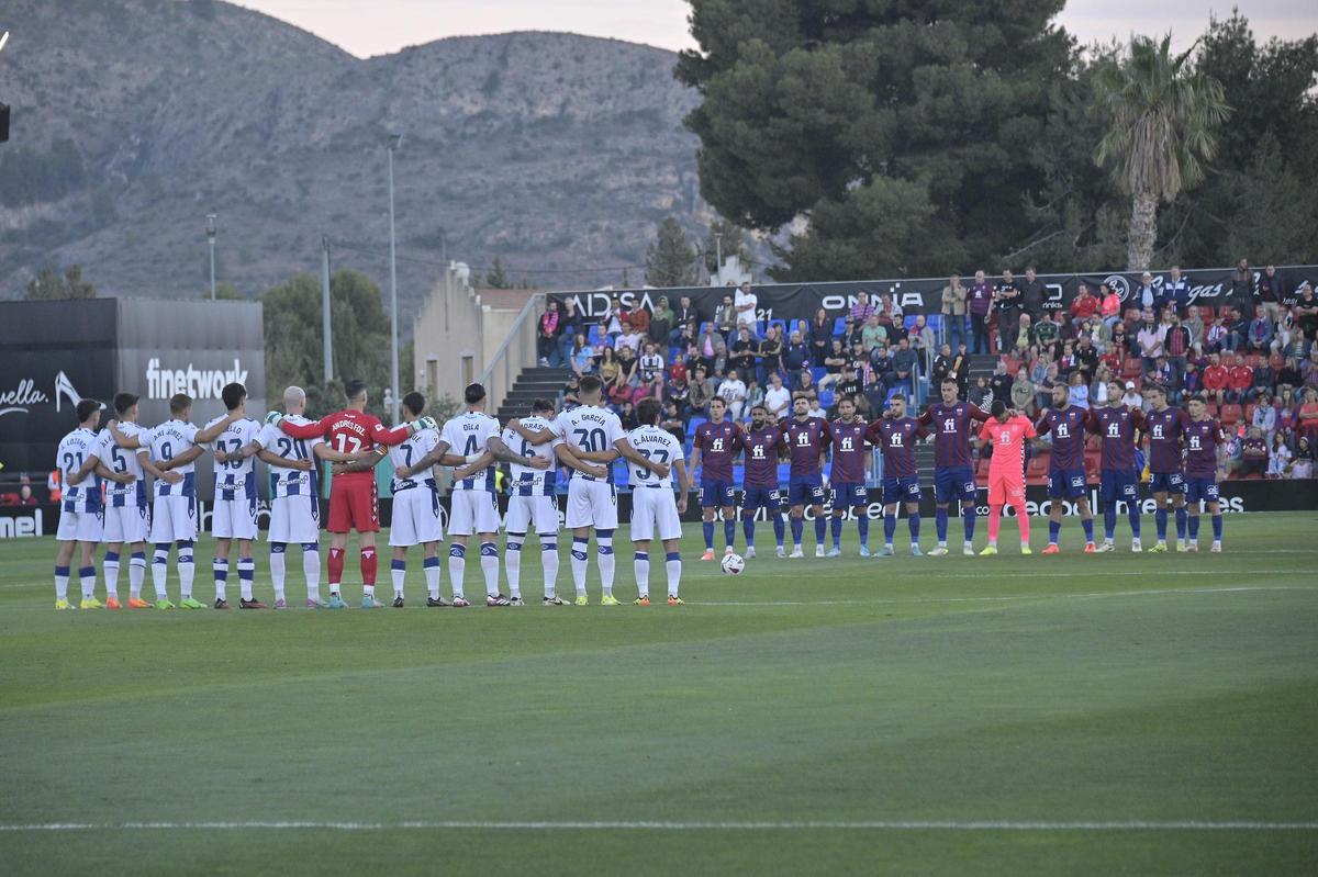 Un paso más hacia la permanencia (0-0)