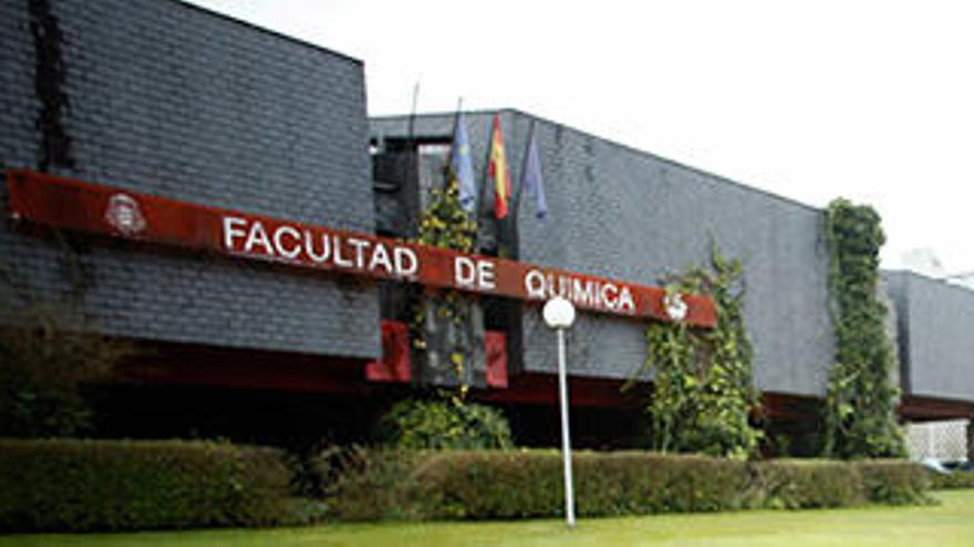 Las facultades asturianas de Química y Física, entre las 600 mejores del mundo