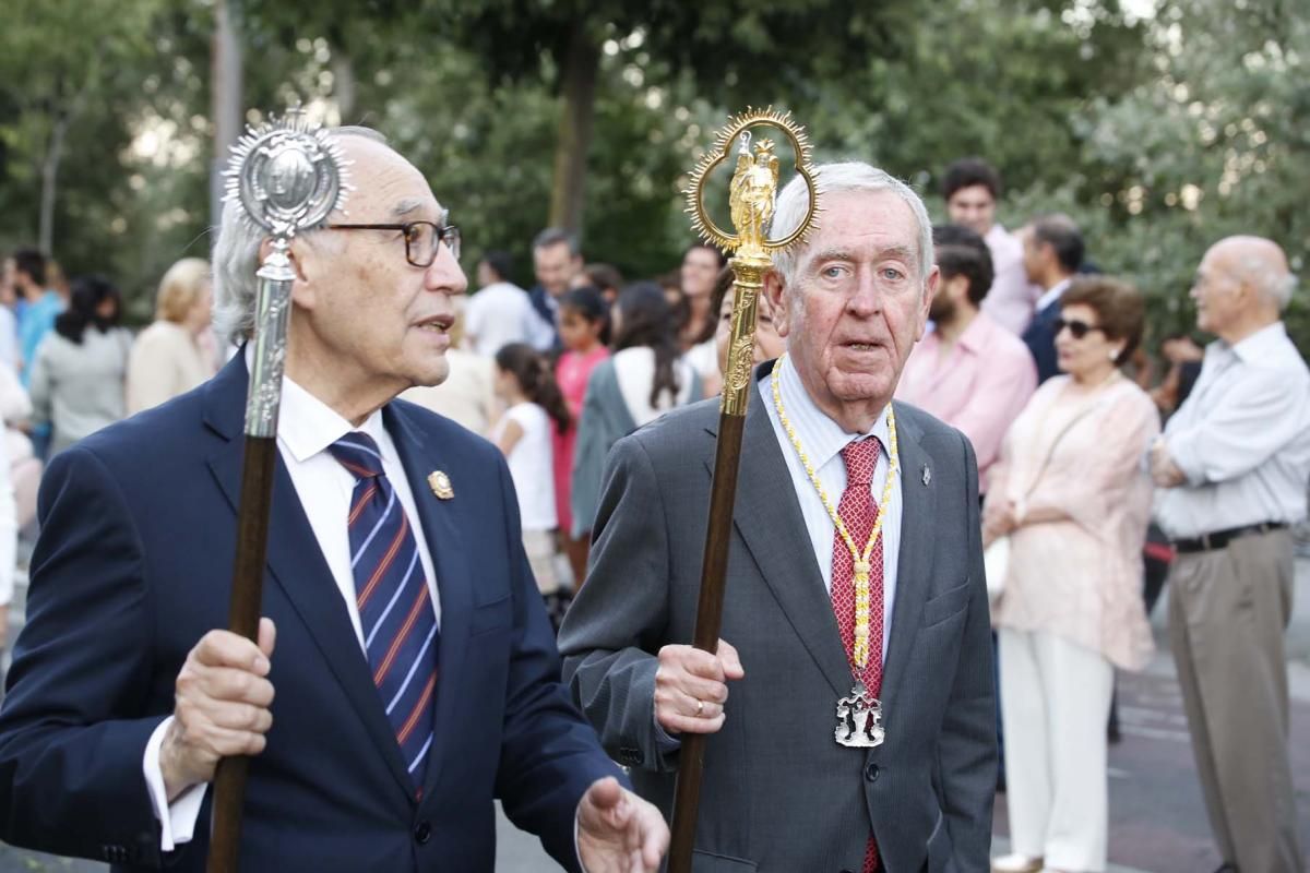 El Corpus recorre las inmediaciones de la Mezquita-Catedral