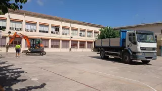 Els patis escolars d’Alzira es converteixen en espais verds, educatius i sostenibles