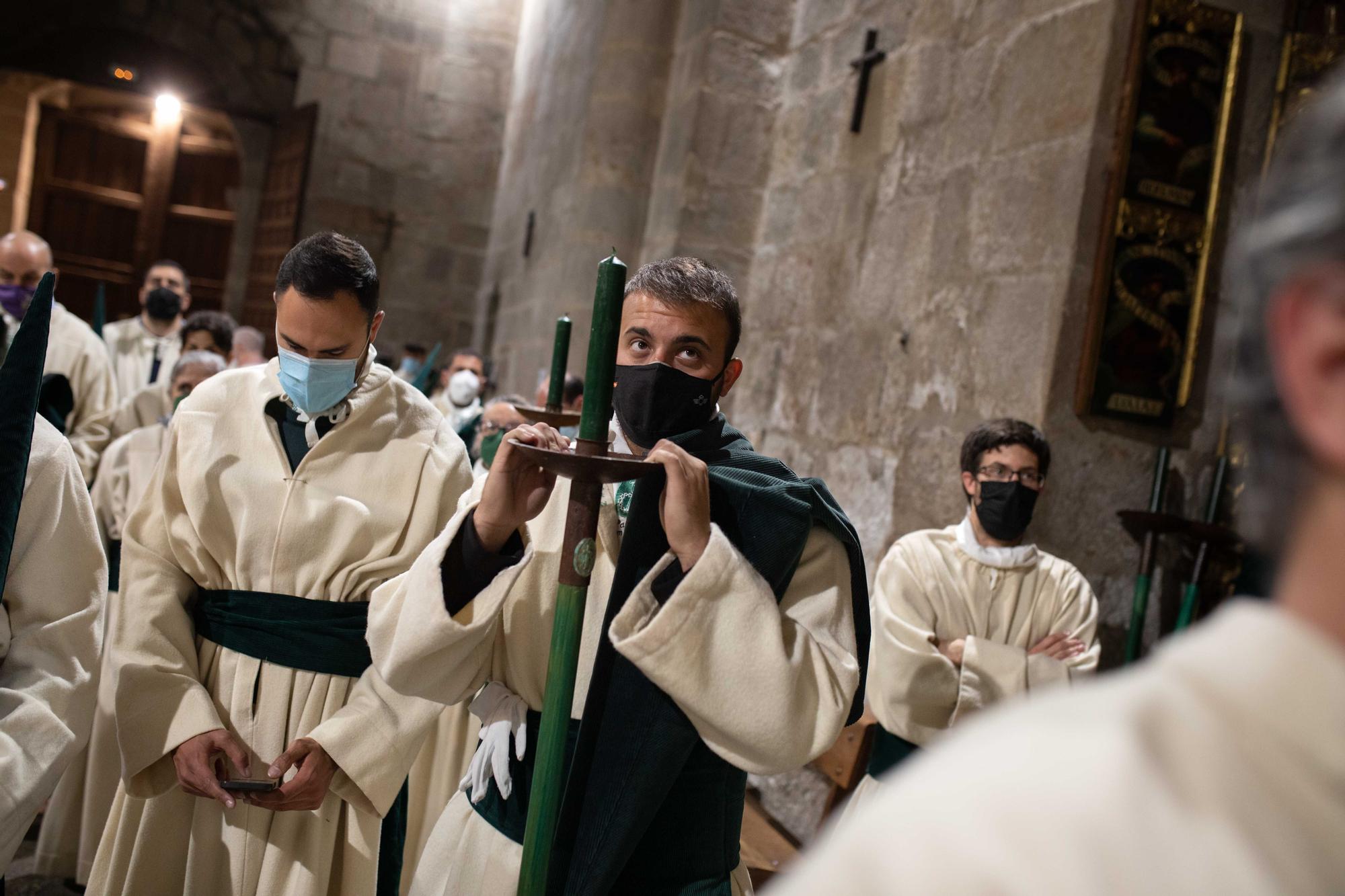 GALERÍA | La procesión de la Hermandad Penitencial de las Siete Palabras, en imágenes