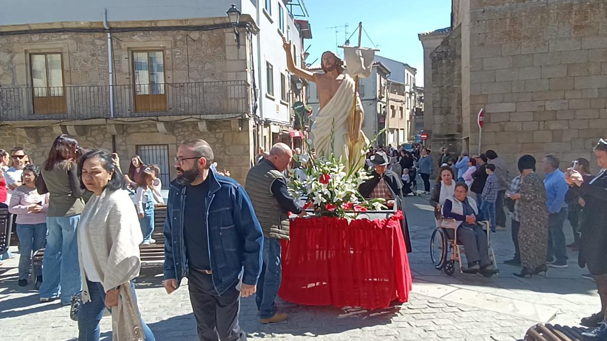 GALERÍA | Fermoselle celebra el Domingo de Resurrección