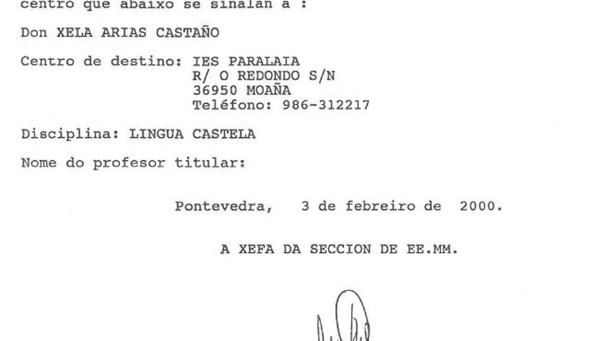 Notificacón do destino de Xela Arias ao IES A Paralaia no ano 2000.