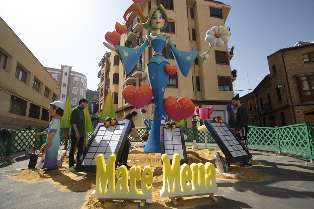 Plantà de las Fallas en Sagunt Plantà de las Fallas en Sagunt