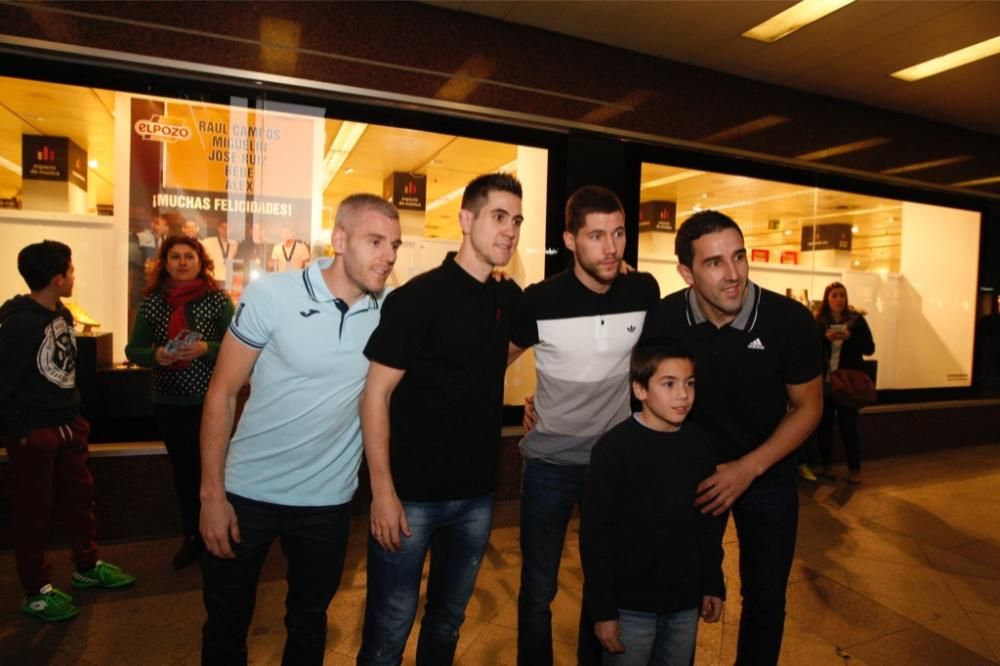 Escaparate para los campeones de Fútbol Sala