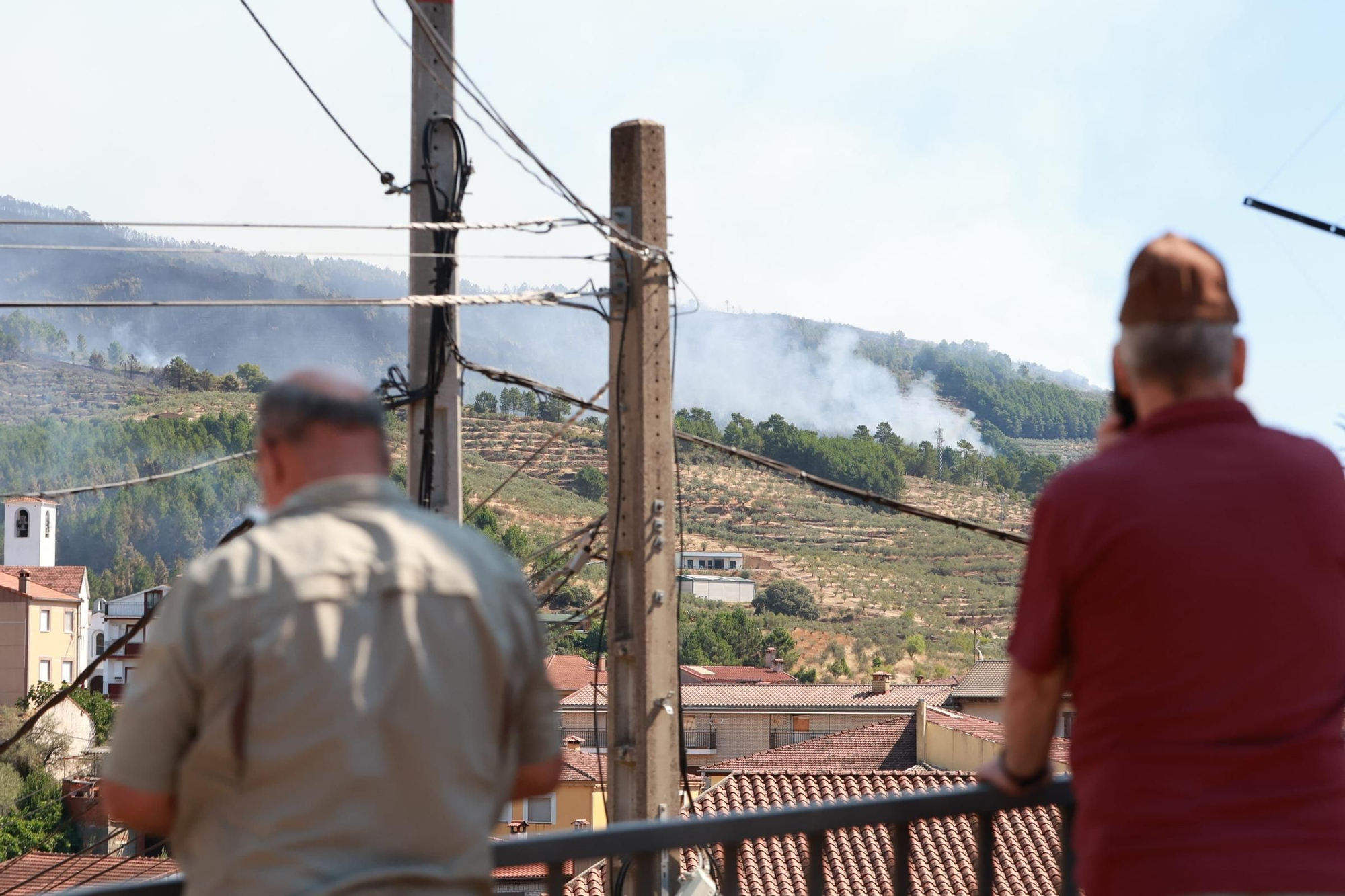 Fotogalería | Así se está desarrollando el incendio en Las Hurdes