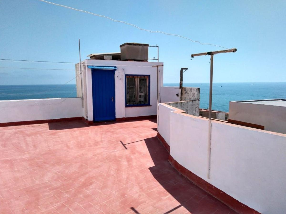 Las mejores fotos: Una casa de tres plantas y solárium sale a la venta en el casco histórico de Peñíscola