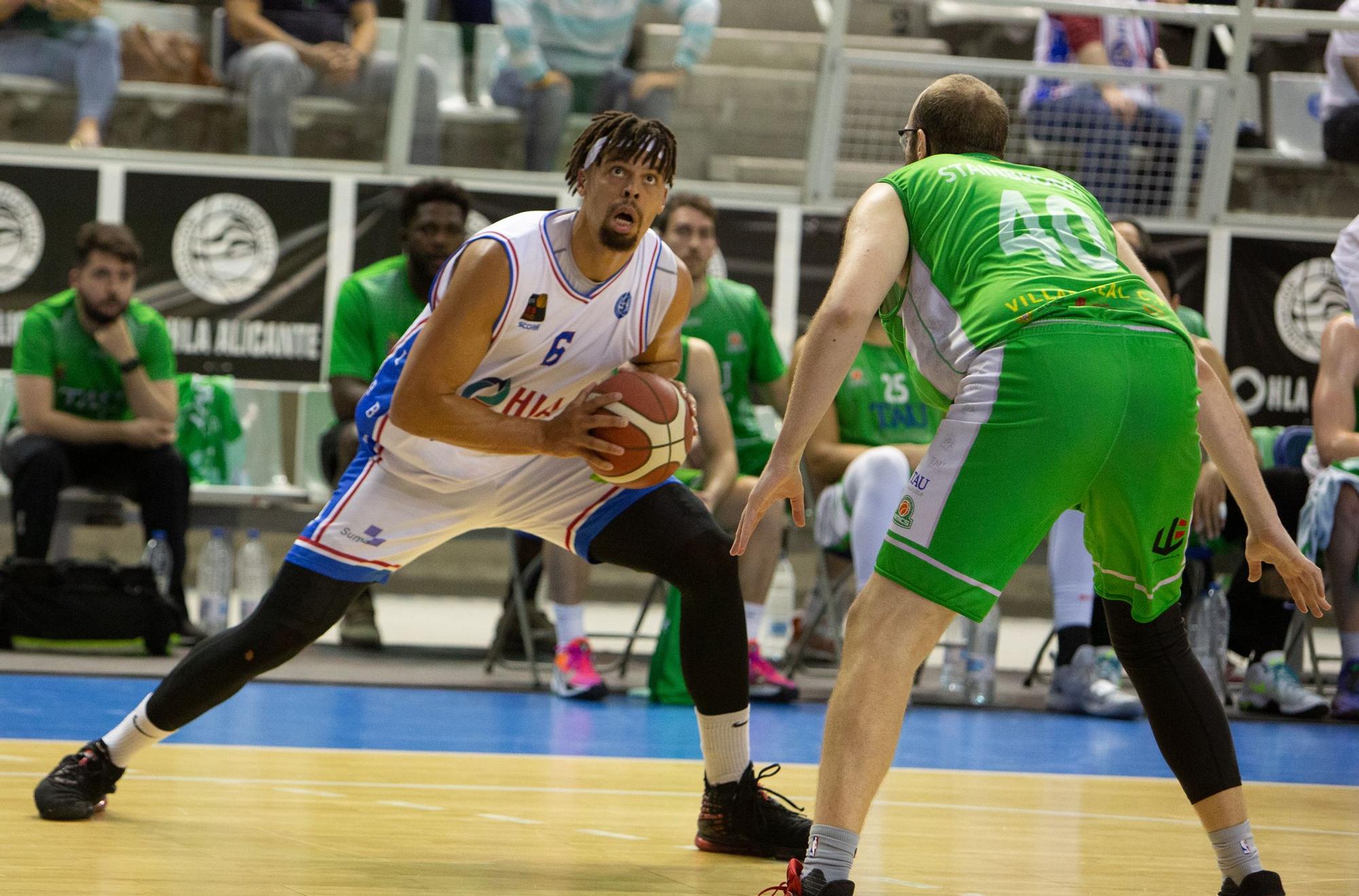 El HLA se impone al TAU Castelló por 71-66