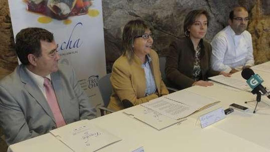 Xunta y productores presentan un recetario para promocionar el consumo de la trucha