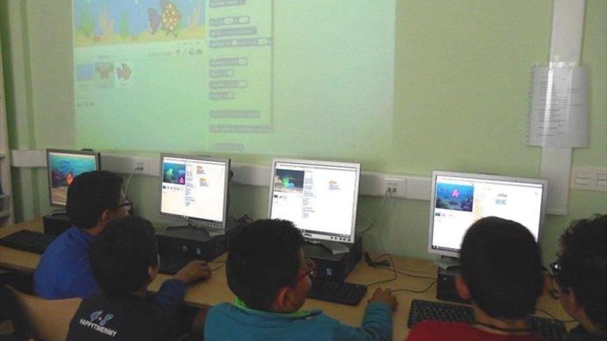 Talleres de programación para niños en la EUPLA