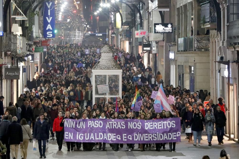 Vigo entona la defensa de los derechos de las mujeres