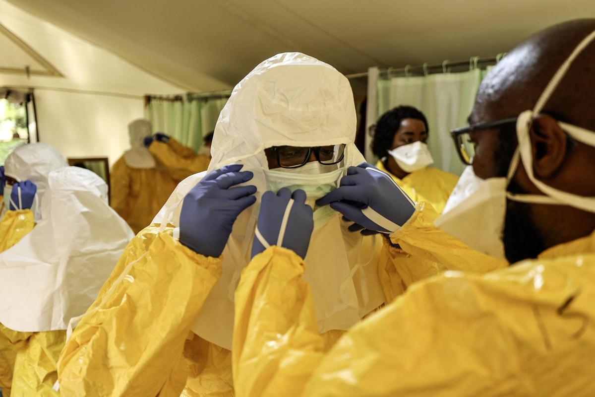 Médicos Sin Fronteras entrena a sus equipos en Nairobi ante el riesgo de ébola en la República Democrática del Congo Médicos Sin Fronteras entrena a sus equipos en Nairobi ante el riesgo de ébola en la República Democrática del Congo