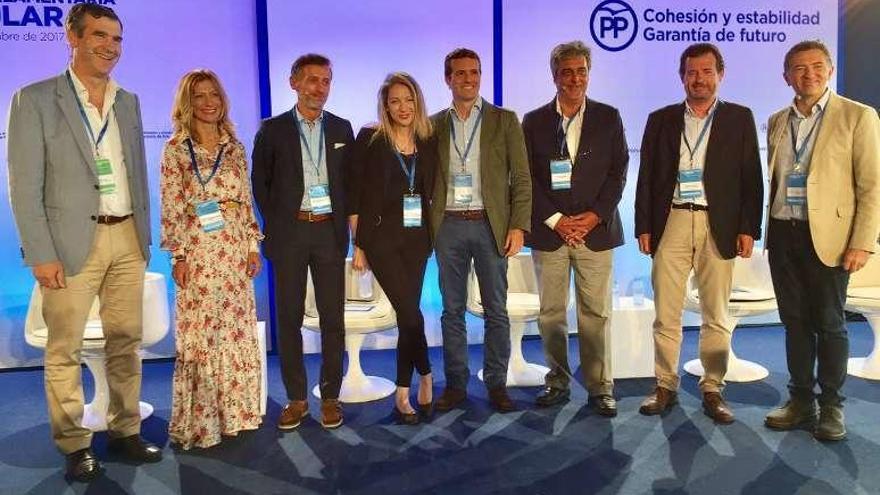 Rodríguez Feito, tercero por la izquierda, con dirigentes del PP nacional en la cumbre interparlamentaria popular celebrada ayer en Valencia.