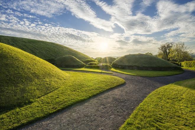 Knowth, Irlanda