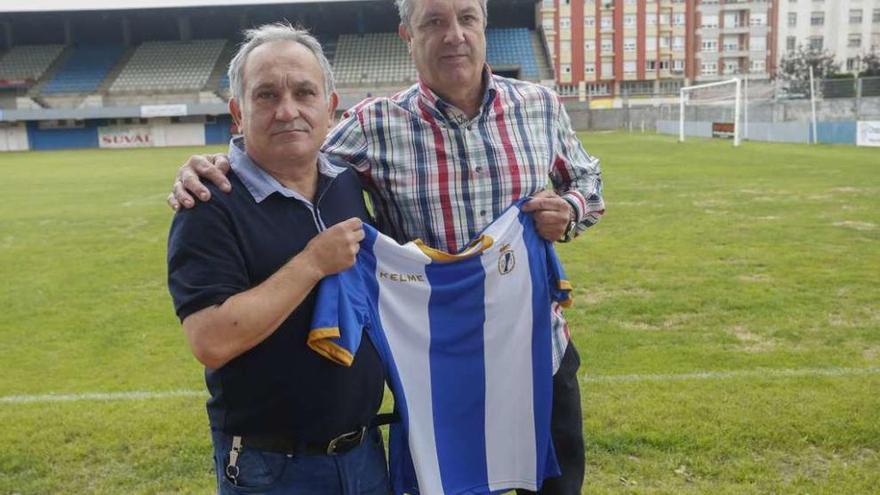 Victorino Arias y Quico, ayer, en el Suárez Puerta en la presentación del delegado.