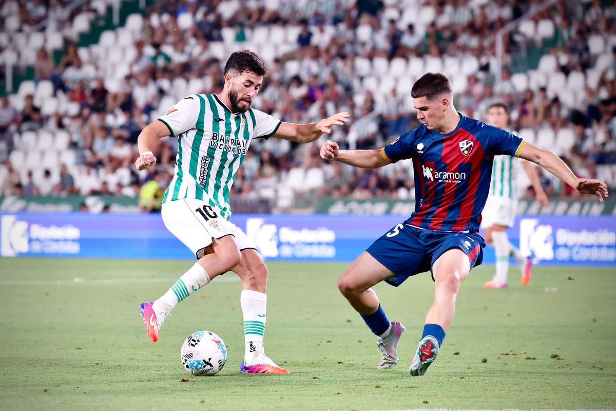Córdoba CF-Huesca | Las imágenes del partido de LaLiga Hypermotion