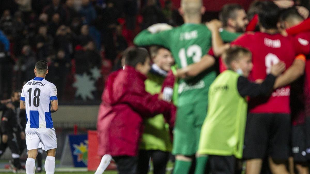 Los jugadores de La Nucía celebran un triunfo reciente sobre el Hércules.