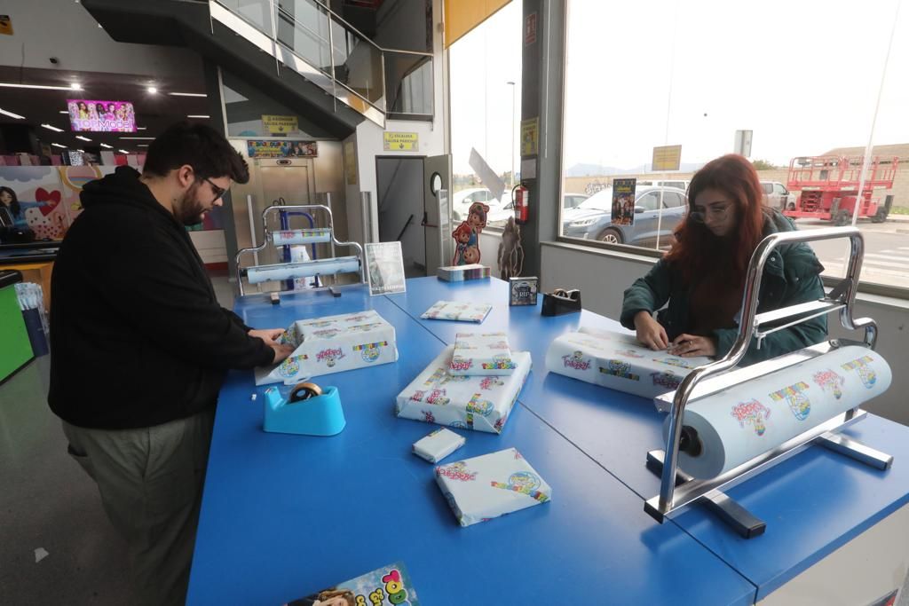 El centro lleno por las compras prenavideñas y el puente de diciembre