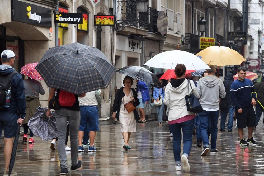 Lluvia en A Coruña por aire frío en la atmósfera