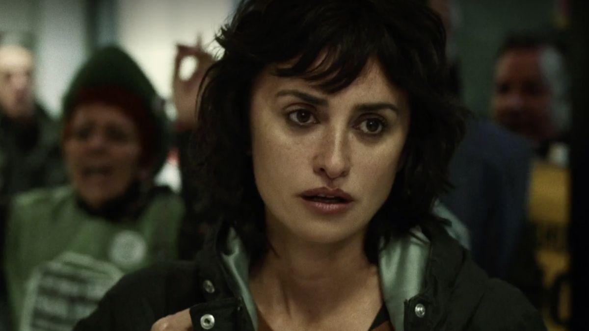 Un fotograma de 'En los márgenes', protagonizada por Penélope Cruz, Luis Tosar y Christian Checa.