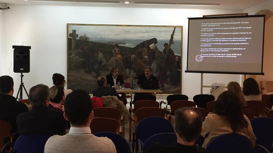 Jaime Sordo, a la izquierda, y Carlos Rosón, esta mañana en el Museo de Bellas Artes