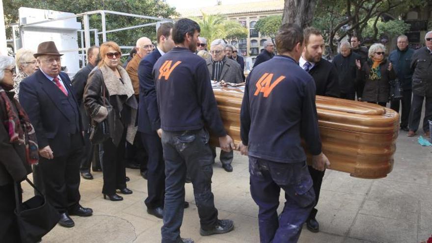 Entierro de Carmen Morell en el Cementerio General de Valencia.