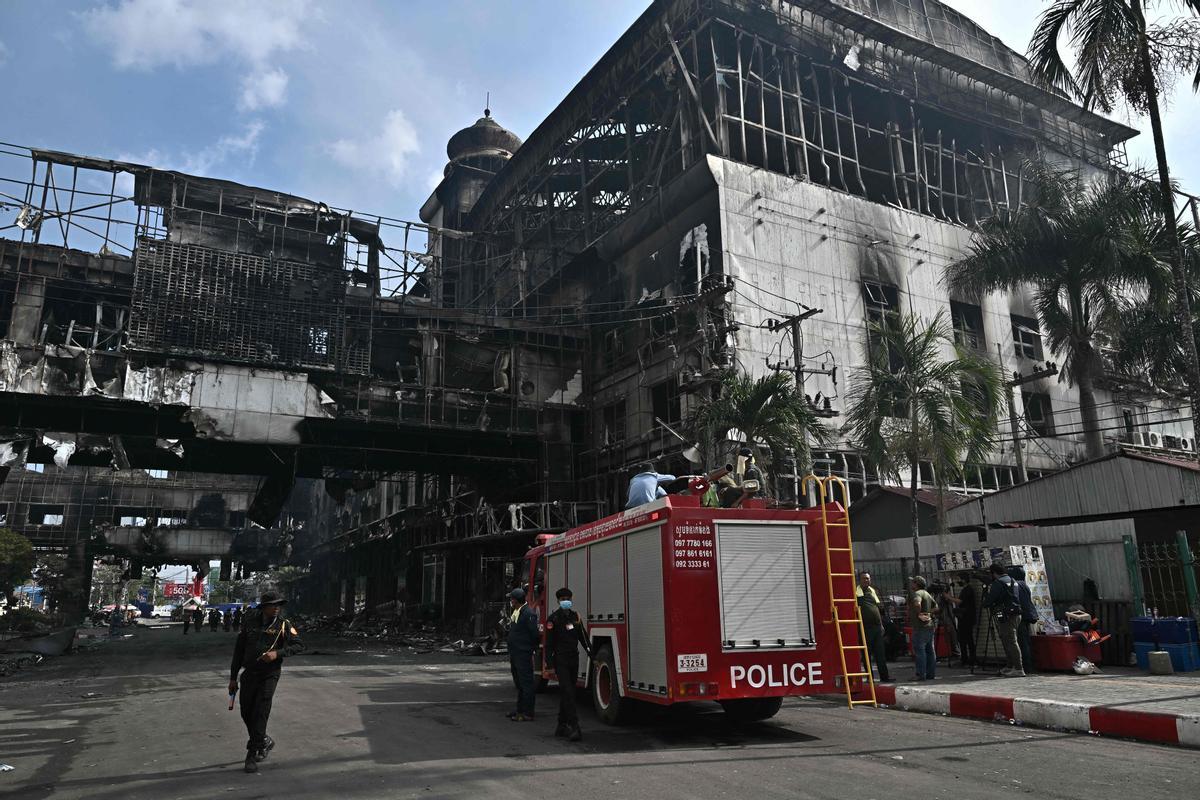 Horror y muerte en un casino de Camboya