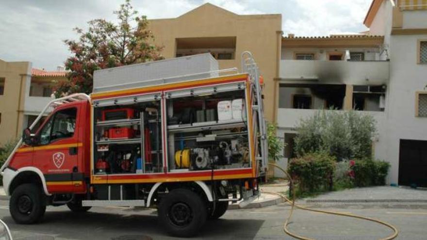 Imagen de la vivienda incendiada ayer en Rincón.