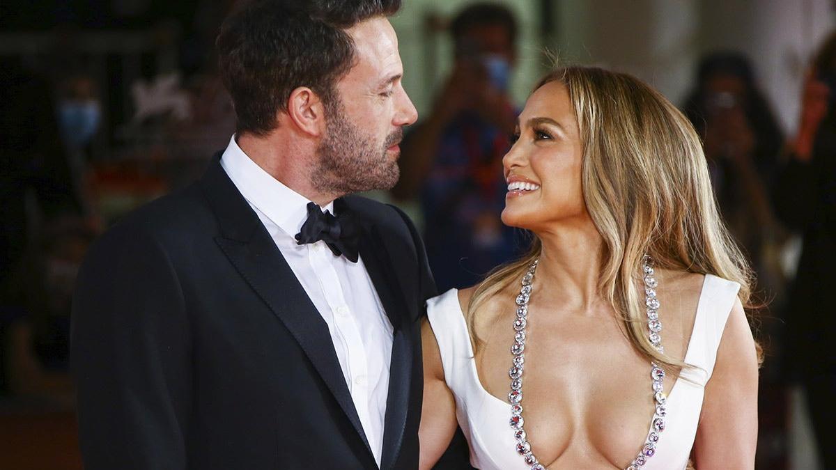 Jennifer Lopez y Ben Affleck en el festival de cine de Cannes