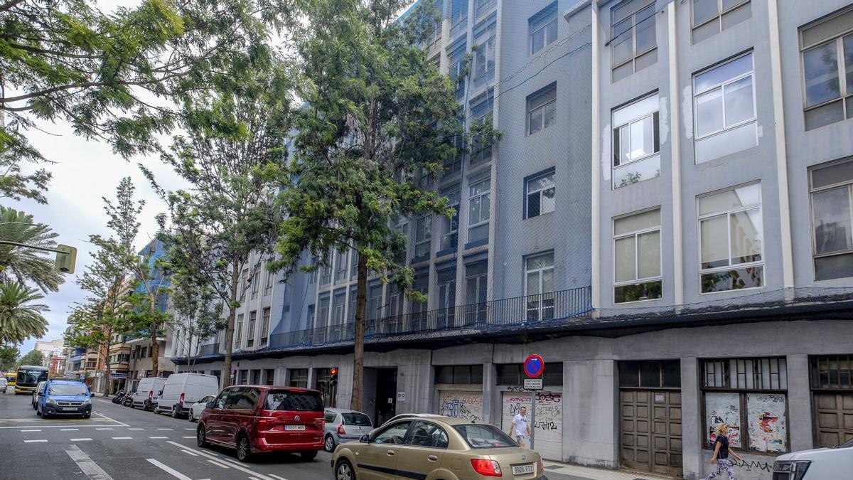Inmueble en la Avenida Primero de Mayo que pertenece al Estado.