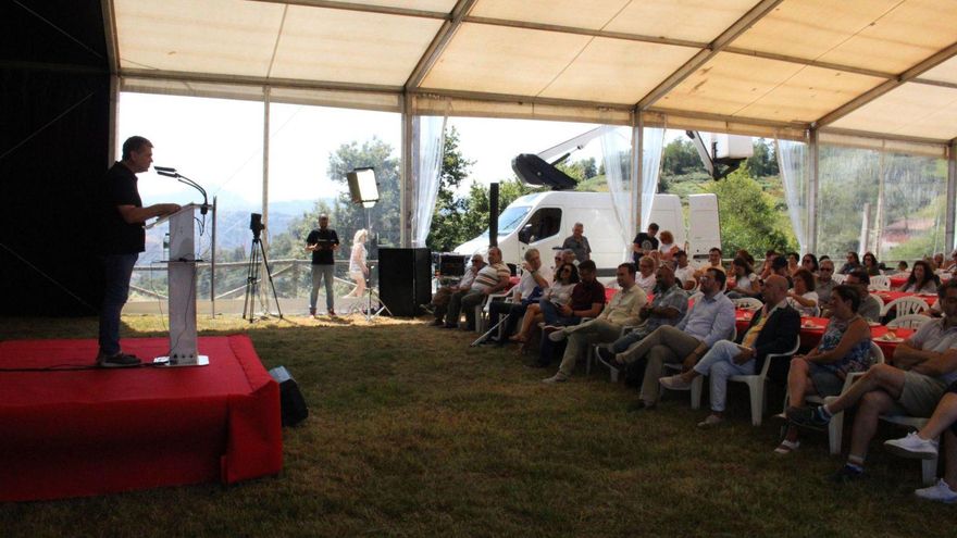 Barbón replica a Queipo en San Martín del Rey Aurelio: &quot;El PP rechaza el alivio fiscal a la clase trabajadora&quot;